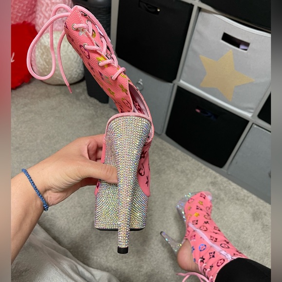 Bejeweled Rhinestone Platform Ankle Boots- Pink - Picture 4 of 5
